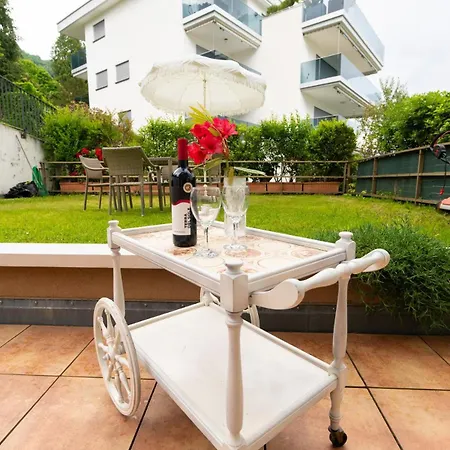 Apartment Magic Garden Brissago